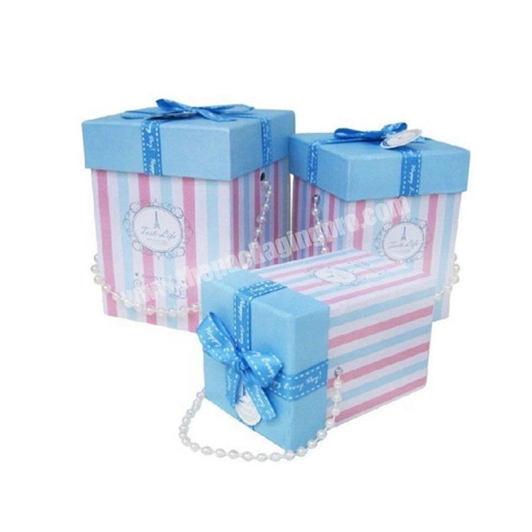 With a hand chain handmade gift hamper boxes wholesale design