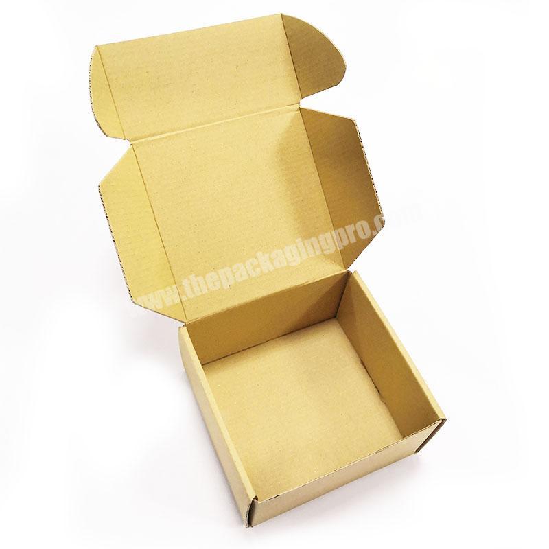 Yongjin 4c Offset Printing Cap Cardboard Box Packaging for Clothes