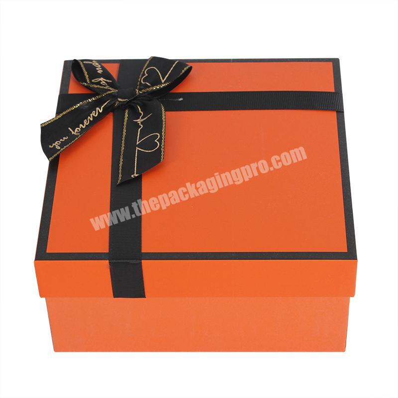 Yongjin Custom Luxury Gift Boxes Magnetic Clothing Packaging Cardboard Box, Christmas Candy Gift Boxes Printed for Shipping