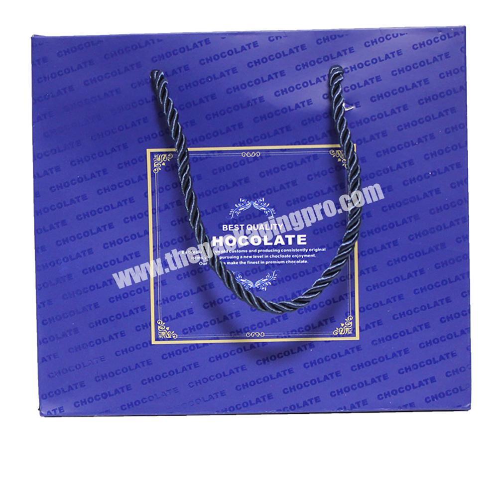 Yongjin Customized Fashion Print LOGO Size Gift Shopping Kraft White Paper Bag For Packaging Clothes