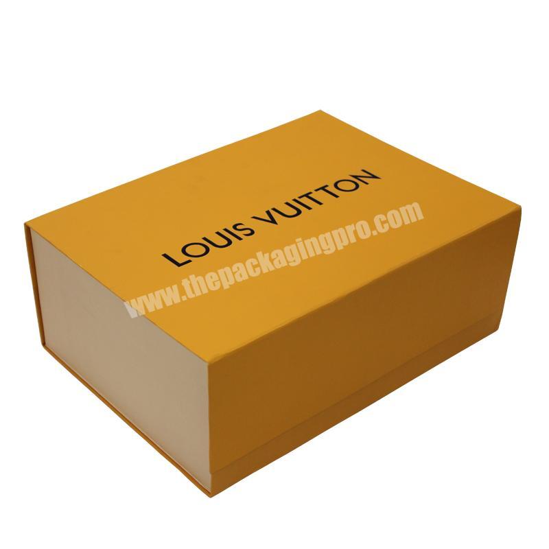 Yongjin Wholesale Custom Logo Fold Flat Paper Packing Corrugate Square Gift Box