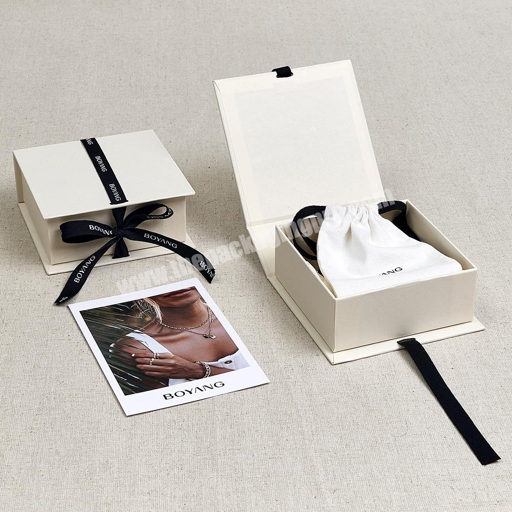 Boyang Custom Eco Friendly Recyclable Paper Cardboard Book Style Jewelry Packaging Box with Ribbon