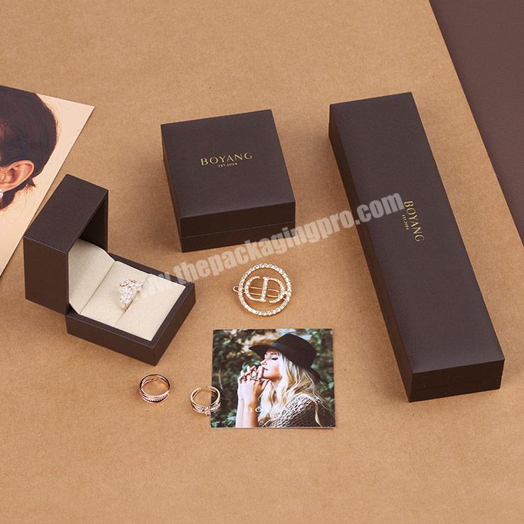 Boyang Leatherette Brown Paper Ring Necklace Bracelet Luxury Jewelry Custom Packaging Boxes with Velvet Insert