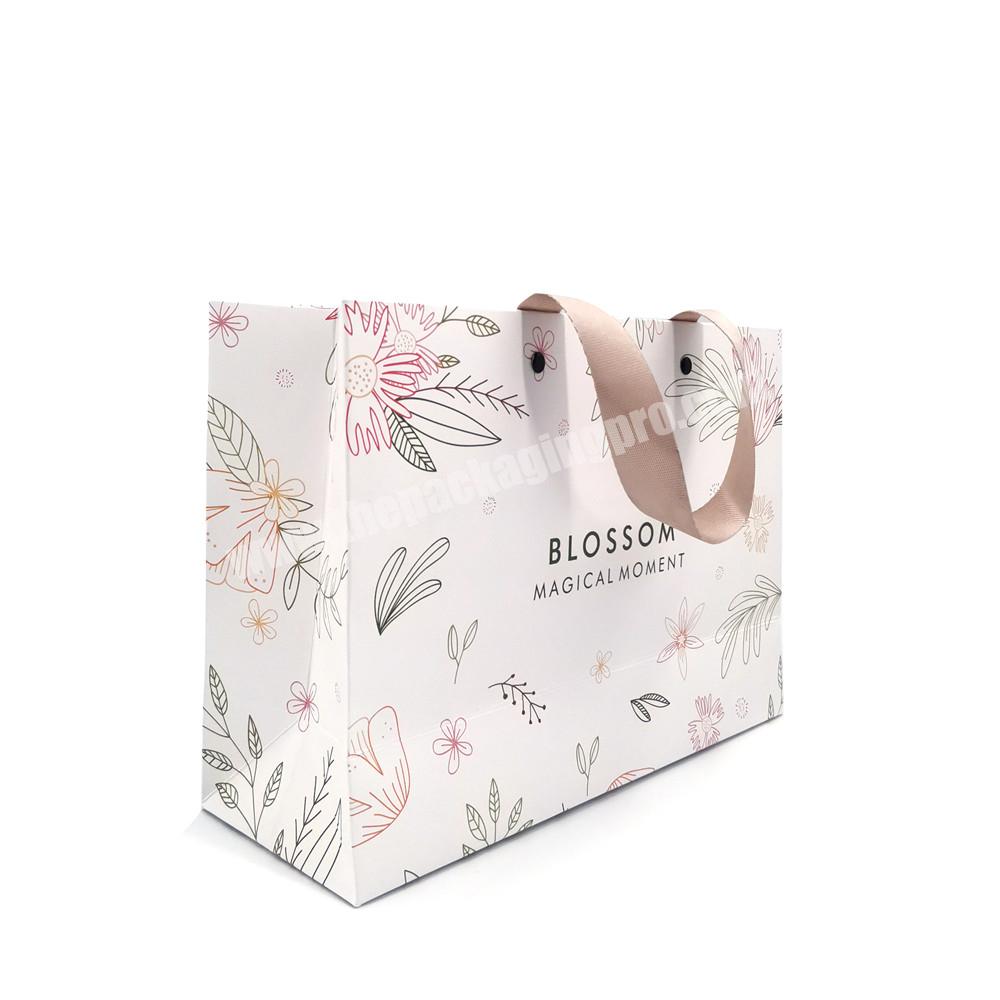 Cheap Customized Small Paper Gift Bag Logo Print White Paper Cosmetic Bags For Sale