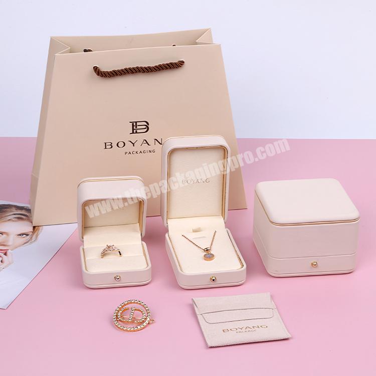 Custom Logo Personalized Round Corner PU Leather Hinge Jewelry Box Packaging
