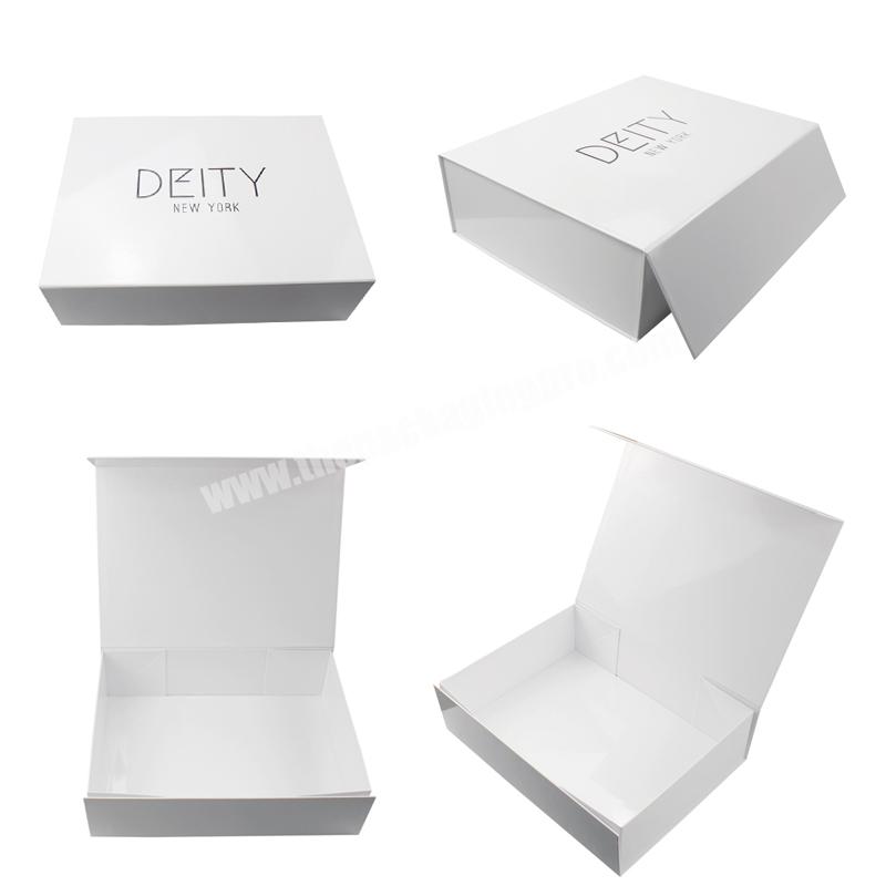 Custom luxury white magnet flap clothing paper box foldable magnetic gift boxes with black ribbon closure