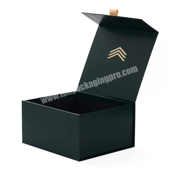 Custom rigid pink folding magnetic gift box black magnetic different types gift packaging box gift packaging box for clothing