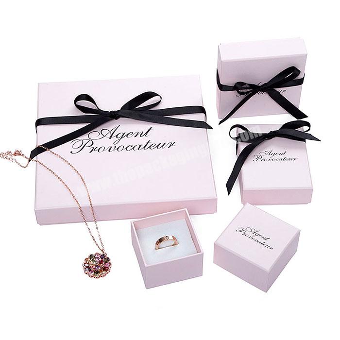 Custom trending products Hot Sale paper jewelry boxes for necklaces