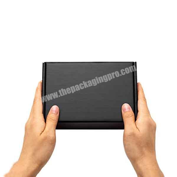 Customized logo digital printing paper packaging black shipping corrugated cardboard mailer box for emballage carton