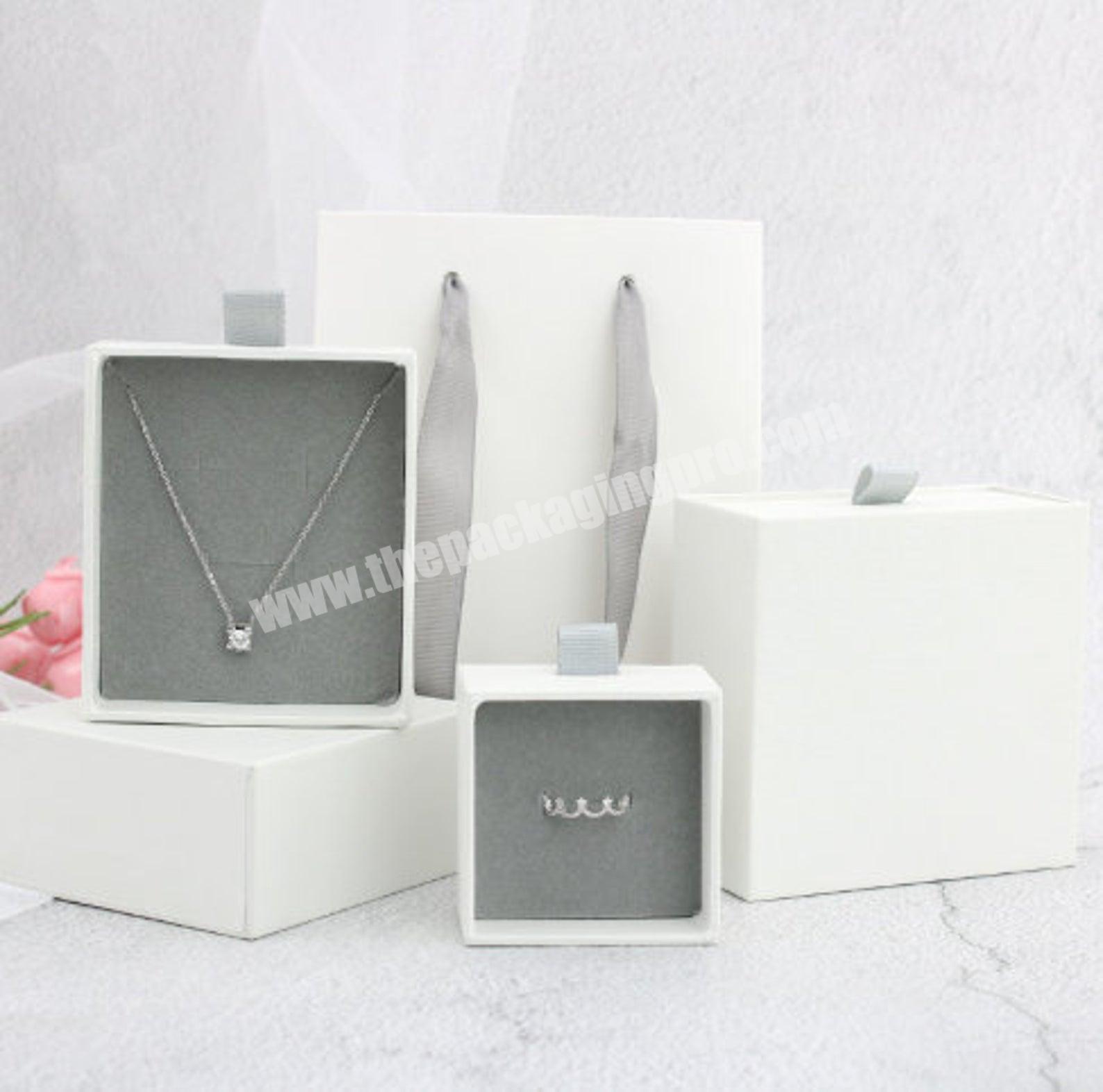 Fancy Custom Valentine Trinket Jewelry Gift Box Packaging For Gift