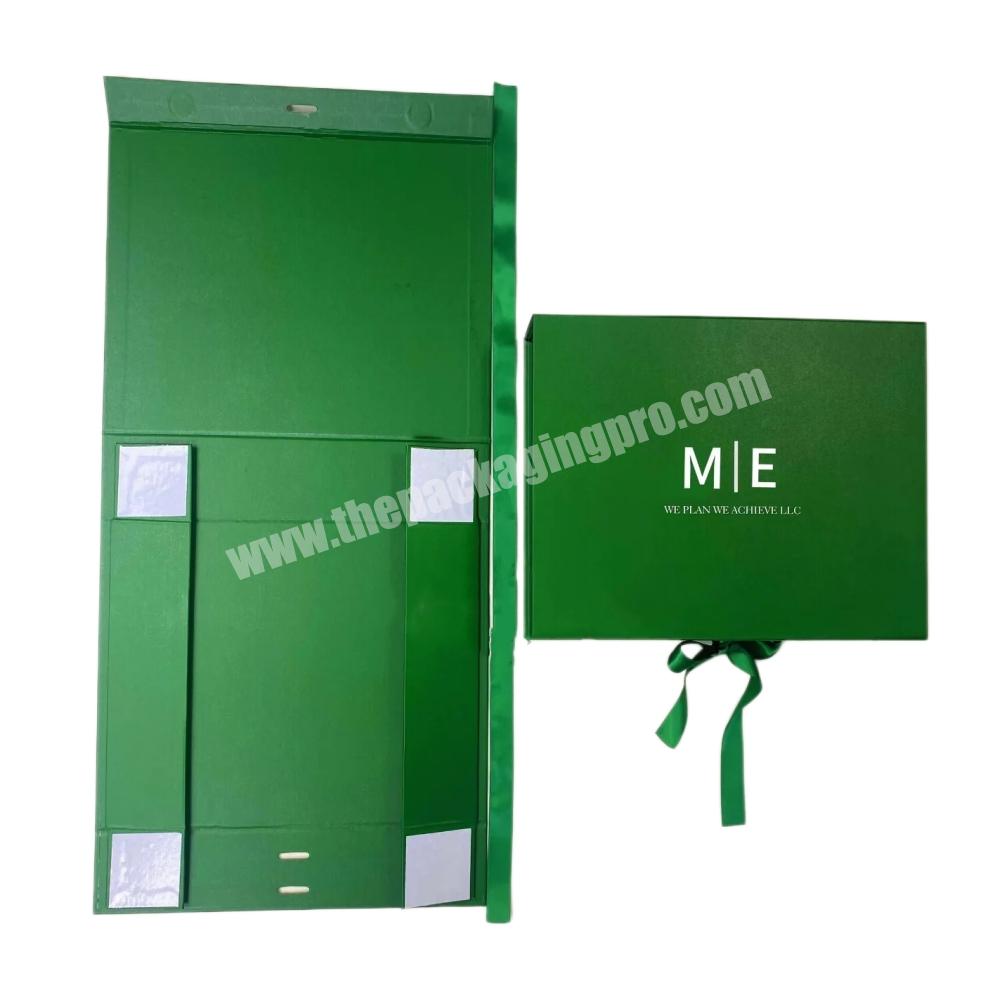 High Quality Green Paper Gift Box Foldable Paperboard Packaging Box Custom Logo and Printing with Ribbon Closure