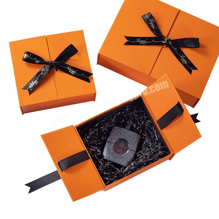 High-end luxury orange lipstick perfume folio clamshell gift box birthday exquisite gift mailer box