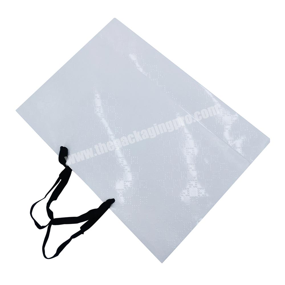 Lipack Free Design Luxury Custom Glossy White Gift Shopping Coated Paper Bag With Your Logo