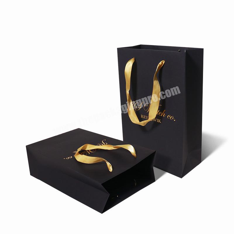 Luxury Custom Printing Shopping Clothing Underwear Shoes Paper Gift Bag with Custom Logo