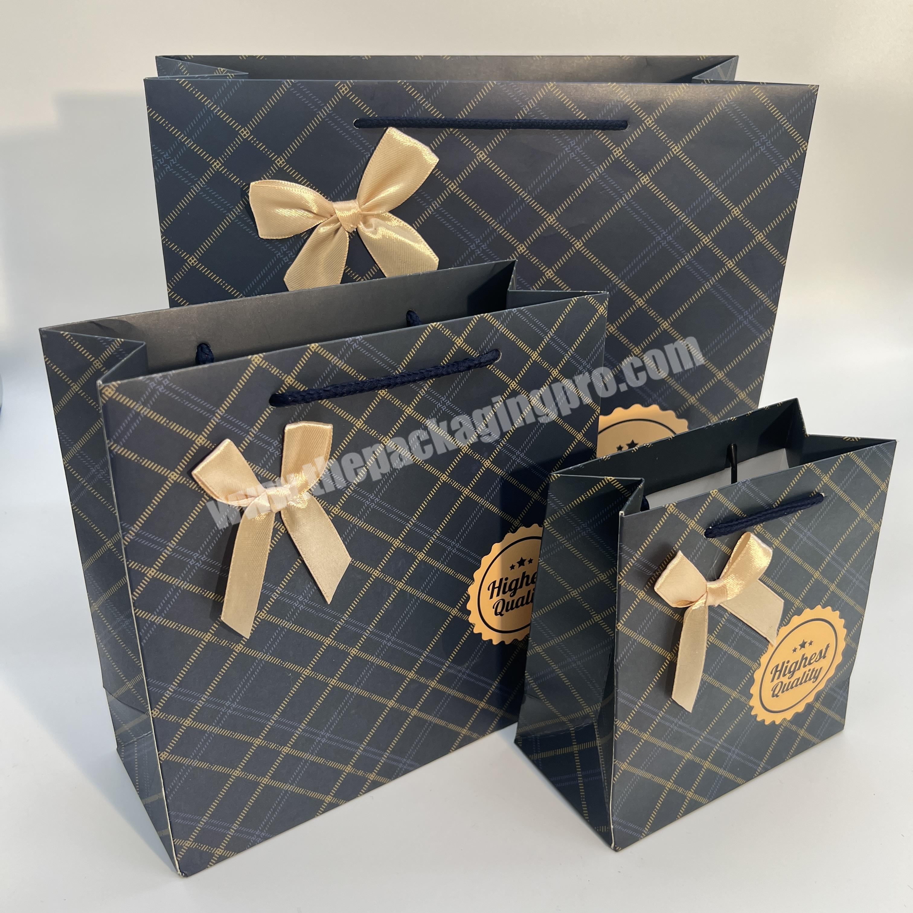 Luxury Gold Elegant Gift Bags Eco Shopping Famous Brand Paper Bag Ready to  Ship with Bow