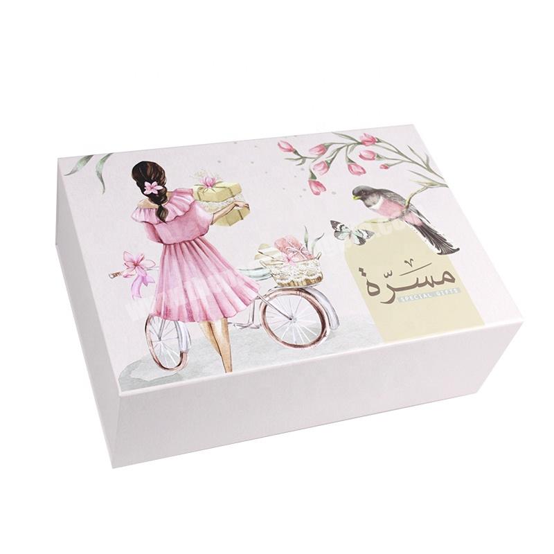 Luxury Hard Paper Board Custom Design Gift Box Folding Magnetic Gift box