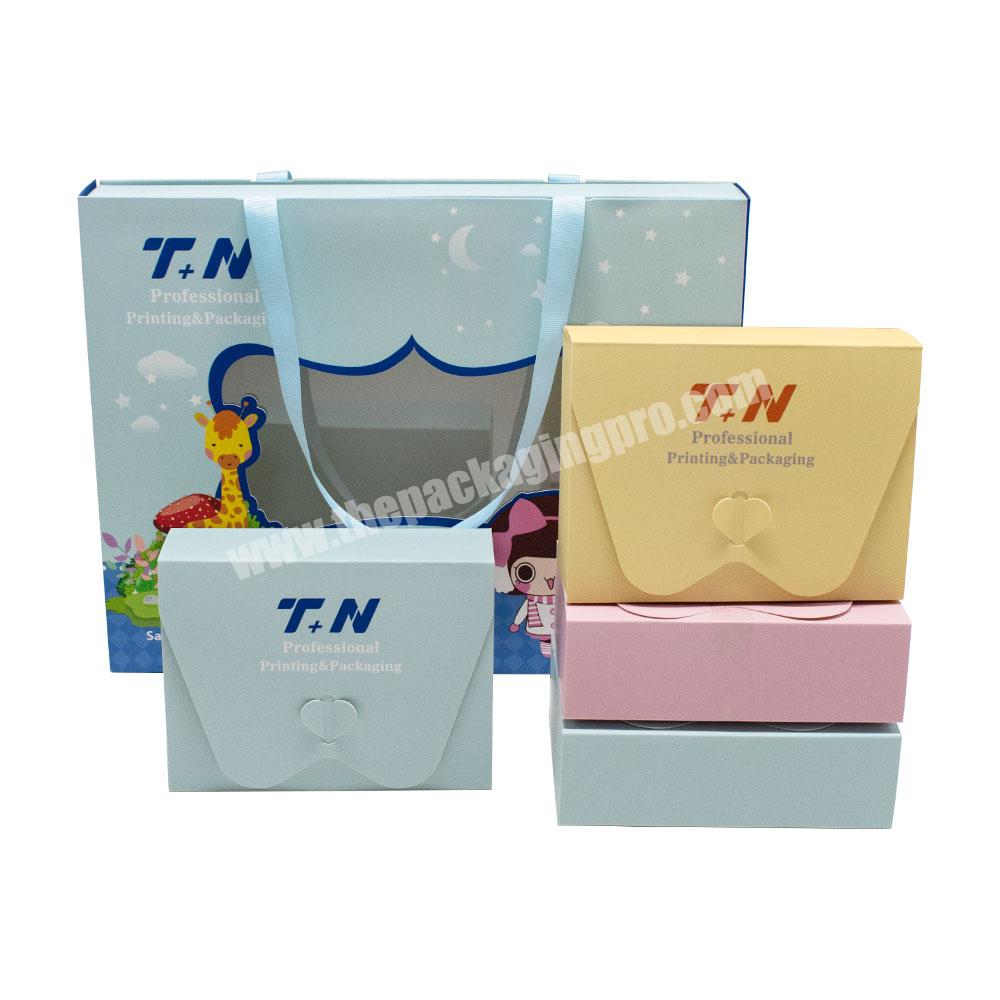 Luxury Present Customized Clothes Shower Sets Suitcase Packaging Baby Box Gifts With Handle