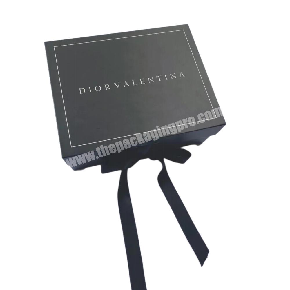 Manufacture Custom Logo Black Luxury Magnetic Closure Cardboard Gift Shipping Packaging Clothing Box