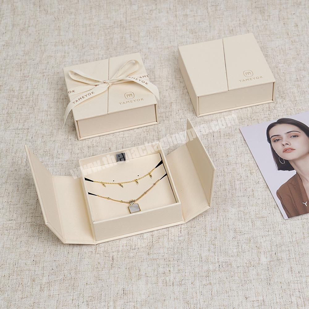 New Style Luxury Eco Paper Double Door Jewelry Box Packaging with Ribbon