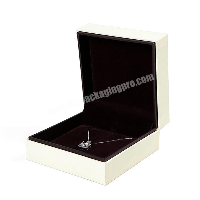 Wholesale Custom Elegant jewelry display Packaging Boxes For Ring Pendant Necklace earring Bracelet
