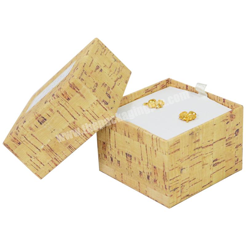 Wholesale Luxury Gold Kraft Paper Stud Earring Boxes Custom Logo Printed Rigid Gift Earring Packaging Box