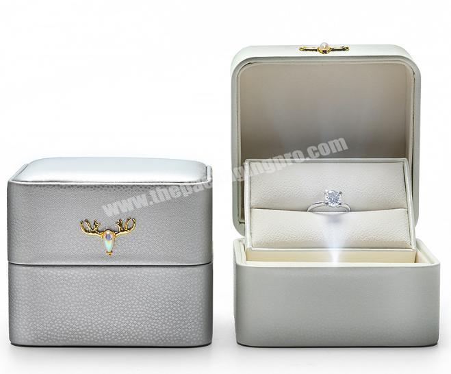 Wholesale Luxury Wedding Ring Gift Box White Led Light Jewelry Box Gift with Custom Logo