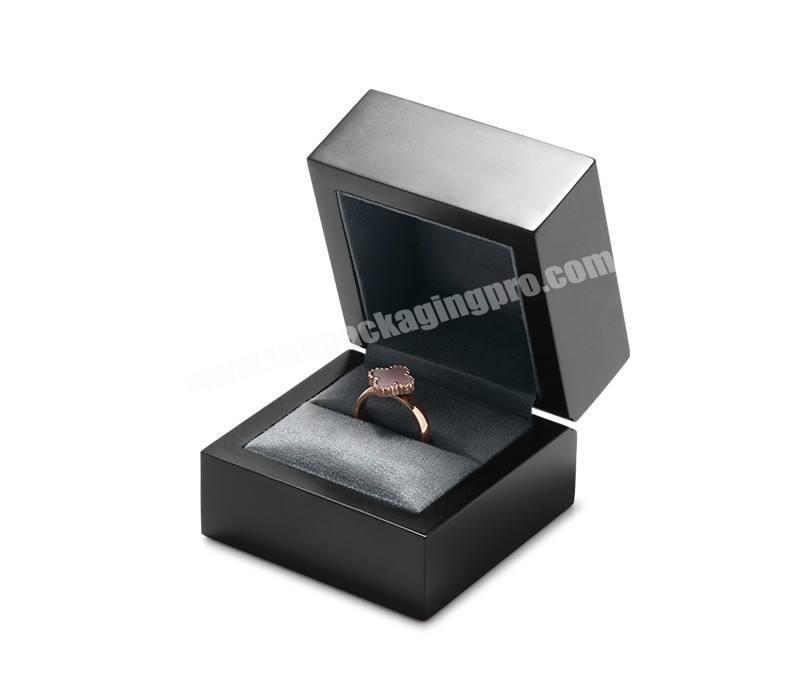 Wholesale Wooden Gift Packing Custom Ring Jewelry Boxes Packaging Box Set with Logo