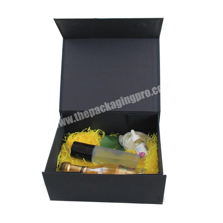 luxury Black with Magnetic Closure Lid Gift Boxes for Presents Luxury Gift Packaging  Magnetic folding rigid packaging Box