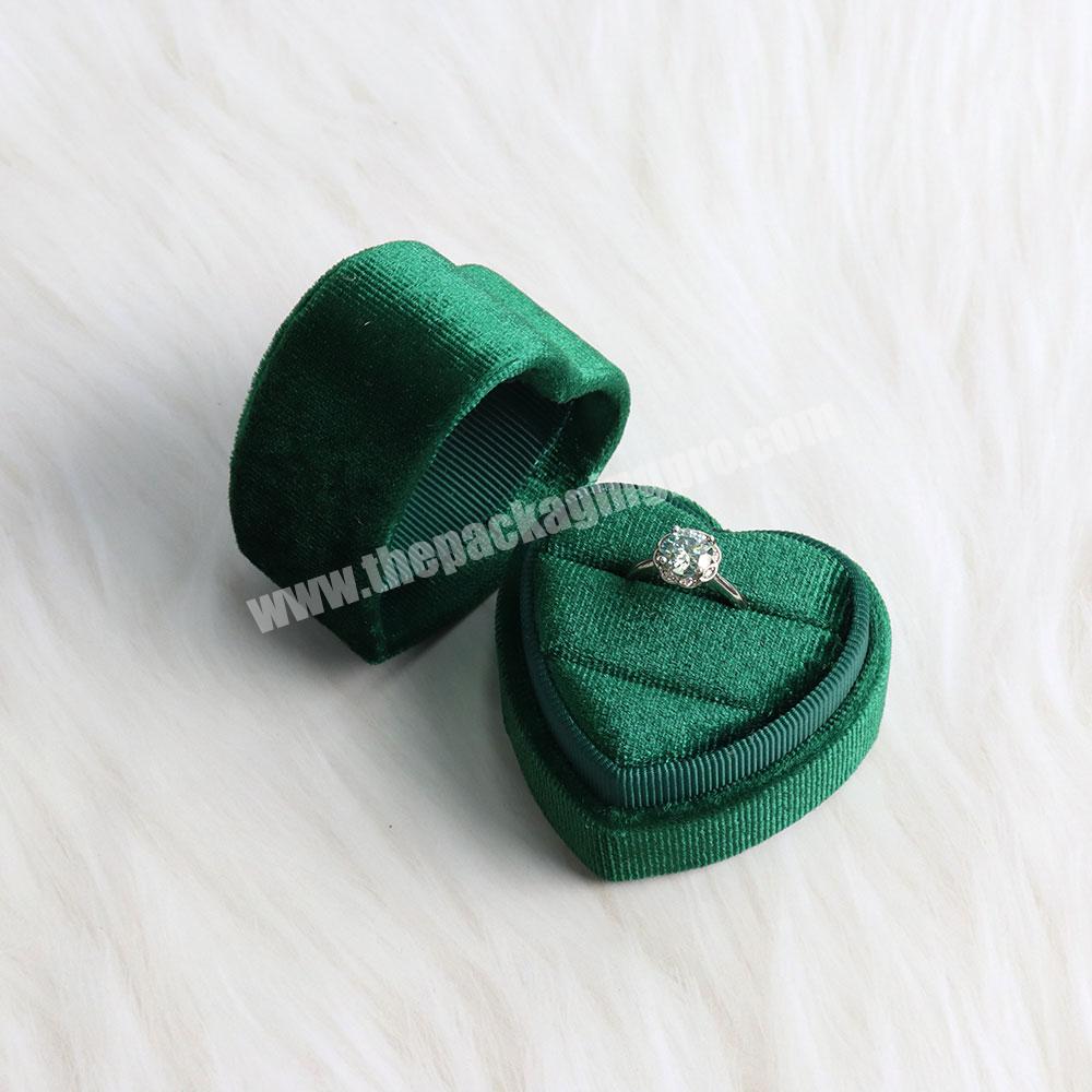 Best style design jewelry packaging gift box custom printed jewelry packaging paper box green velvet heart-shaped mini ring box