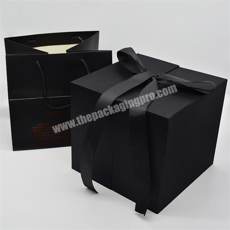 Black Wholesale Custom Printed Logo Packaging Shopping Paper Bag With Ribbon Handle Gift Box For Shoes Clothing