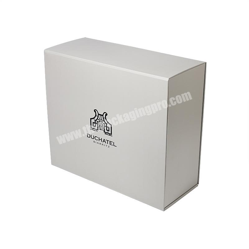 Custom Foldable Packaging Boxes Magnetic  Fold Packing Luxury Rigid Cardboard Paper Folding Gift Box