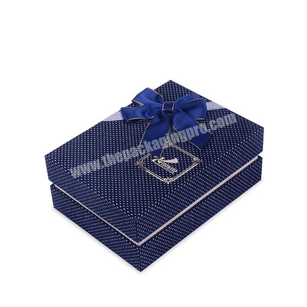 Custom Logo Exquisite Rigid Cardboard Wedding Dress Scarf Packaging Gift Box Rigid Shoulder Box