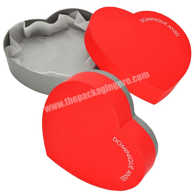 Custom Valentine's Day Luxury Cardboard Packaging Elegant Heart Shape Gift Wedding Sweets Boxes