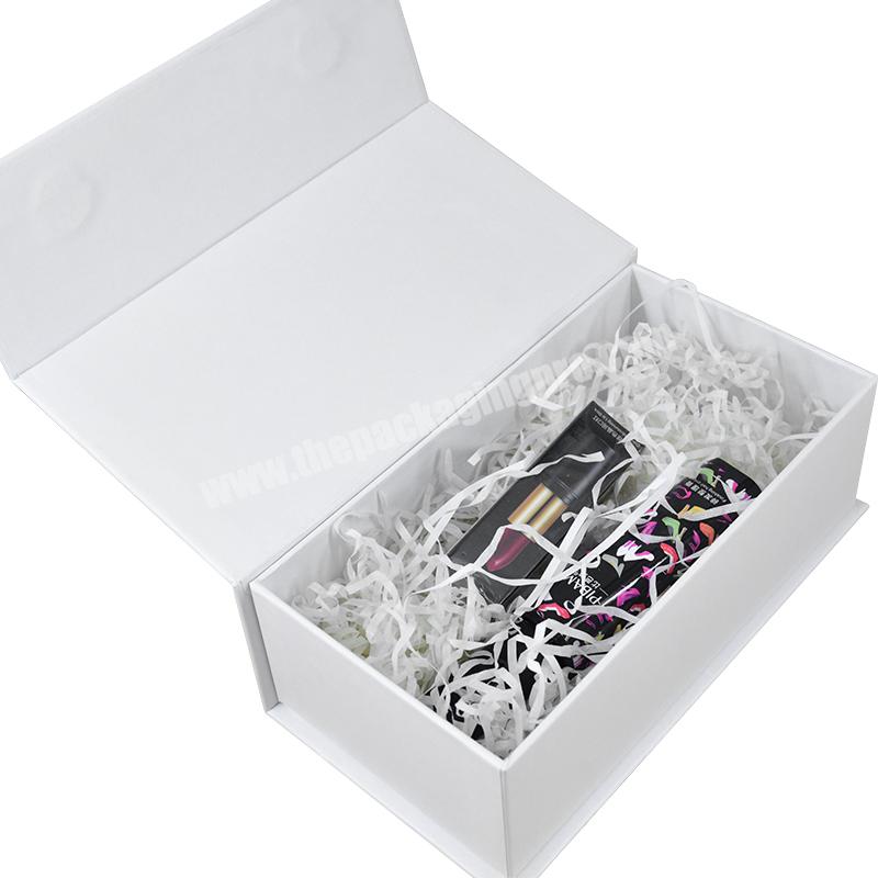 Custom White Magnetic Eyelash Lipstick Cosmetic Gift Set Matte Luxury Design Perfume Packaging Gift Perfume Boxes