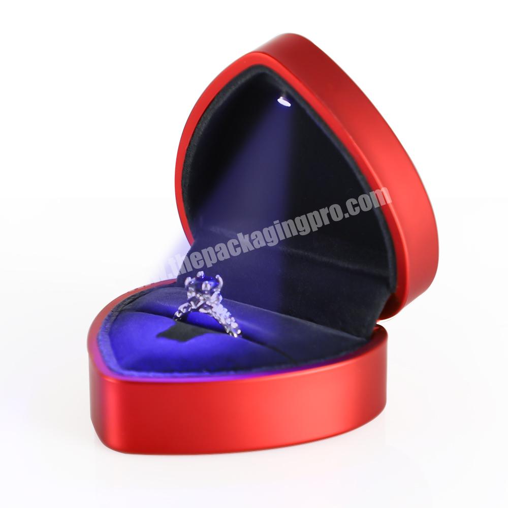 Custom high end red engagement emballage de bijoux wedding ring case boxes jewellery velvet jewelry packaging box with logo