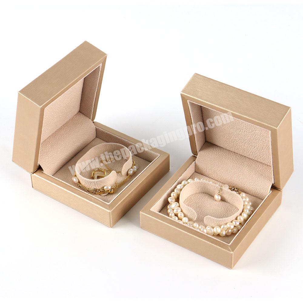 Custom logo paper packaging jewellery boxes rigid bracelet bangle jewelry box personalized leather jewelry box organizer