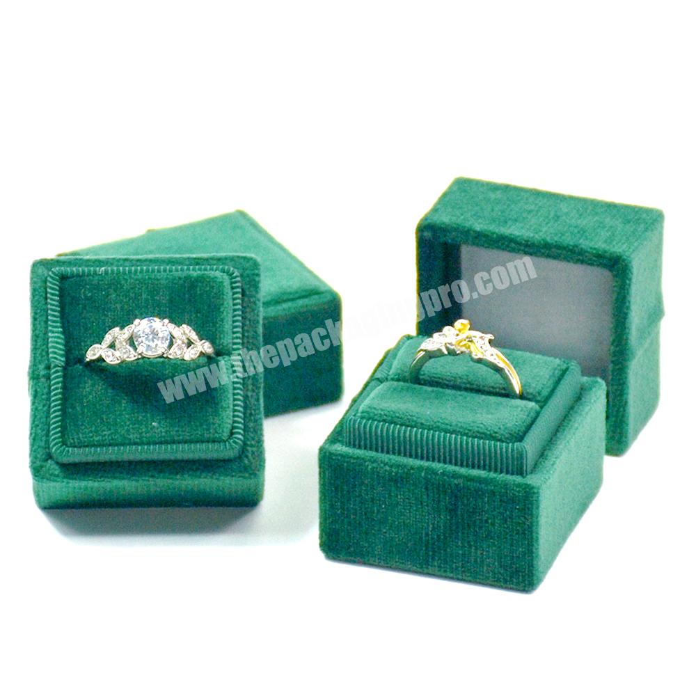 Custom logo wedding gift velvet ring jewelry packaging box luxury ring jewelry packaging box square velvet jewelry storage box