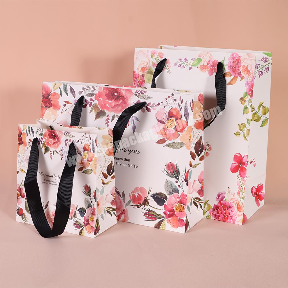 Elegant Personalized Paper Bag - Custom Wedding Gift bags AMGB-1 – Raniti  LLC - Custom Invitations & Stationery