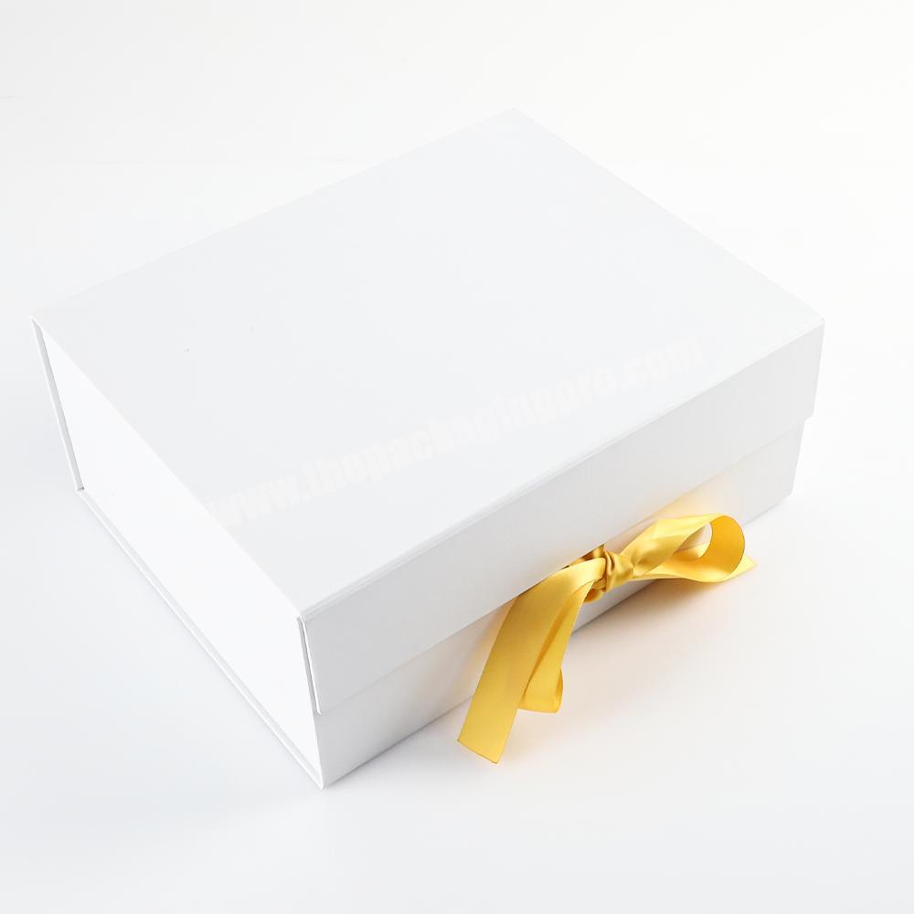 Custom reasonable price color white luxury ribbon large closure carton folding magnet boxes gift box with magnetic closure lid