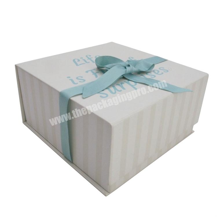 Folding Magnetic Closure Lid Cardboard Wedding Presents Packaging Birthday Gift Boxes with Ribbon