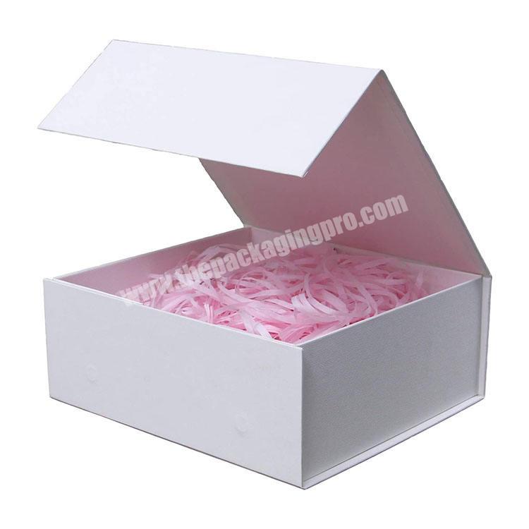 High Quality low MOQ Custom Color Rigid Flat Magnetic Folding Gift Packaging Box