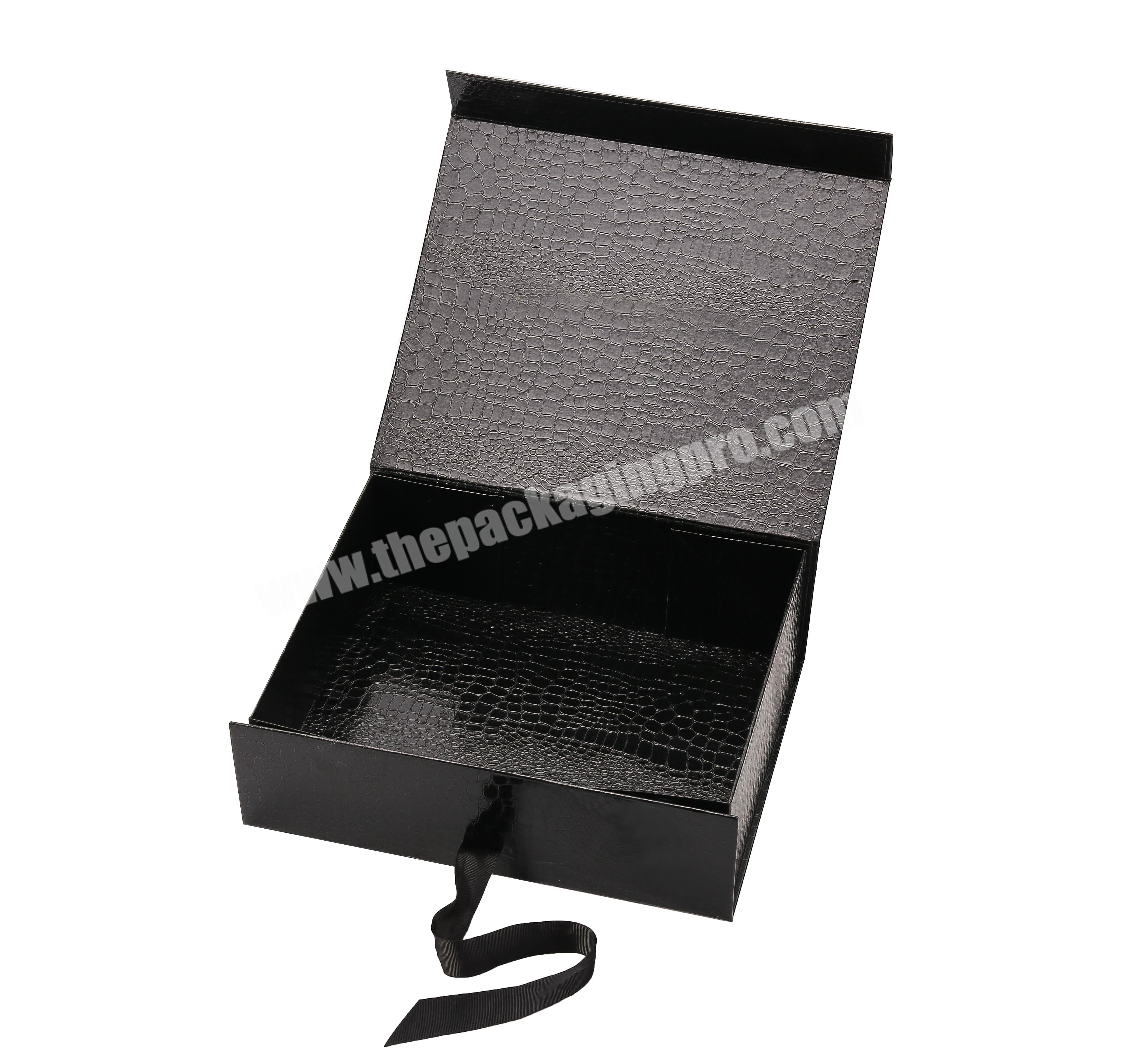 High end cardboard black magnet shoe folding gift box with stock