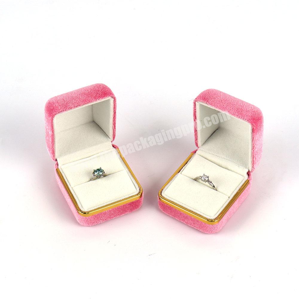 High end jewelry packaging display box exquisite gift jewelry storage box unique pink velvet ring jewelry gift box