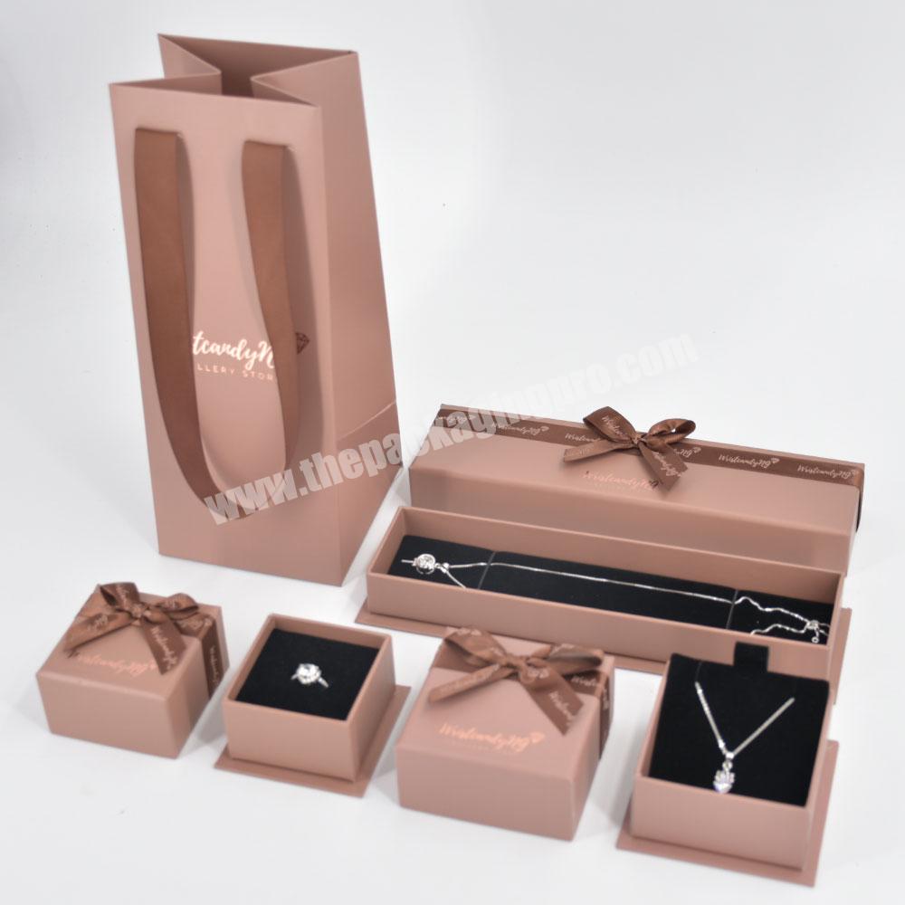 High luxury quality jewelry gift box packaging cotton filled jewelry  longer graceful jewelry wedding gift box packaging
