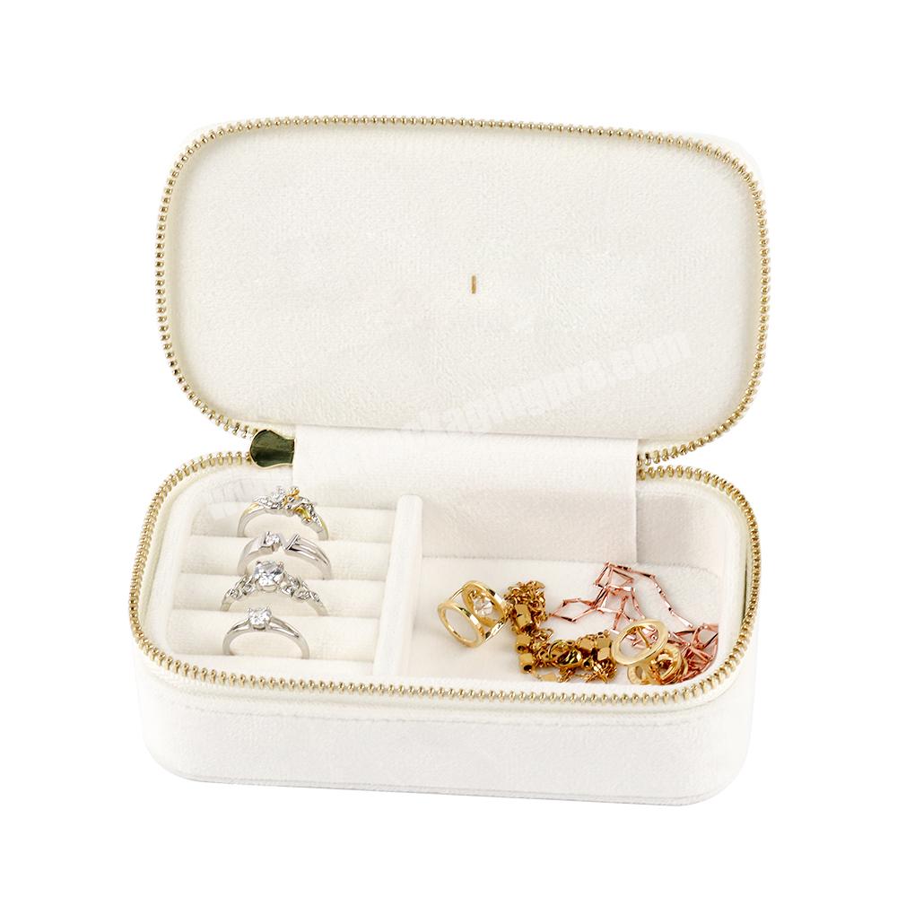 Luxury velvet zipper ring jewelry set gift packaging box with custom logo jewelry storage box travel packaging small jewelry box