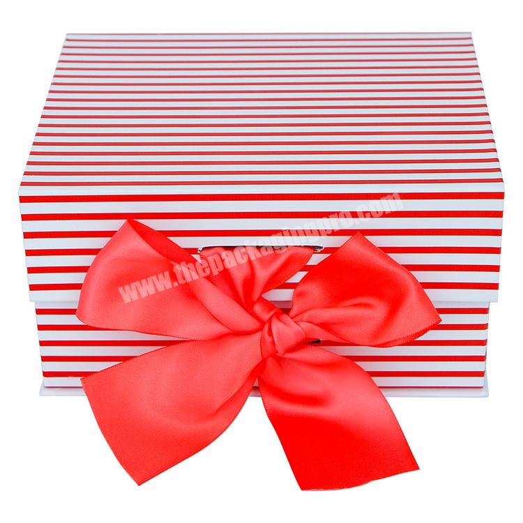 Magnetic Closure Rigid Branded Apparel Clothing Packaging Sleepwear Swimwear Gift Shipping Box with Bow