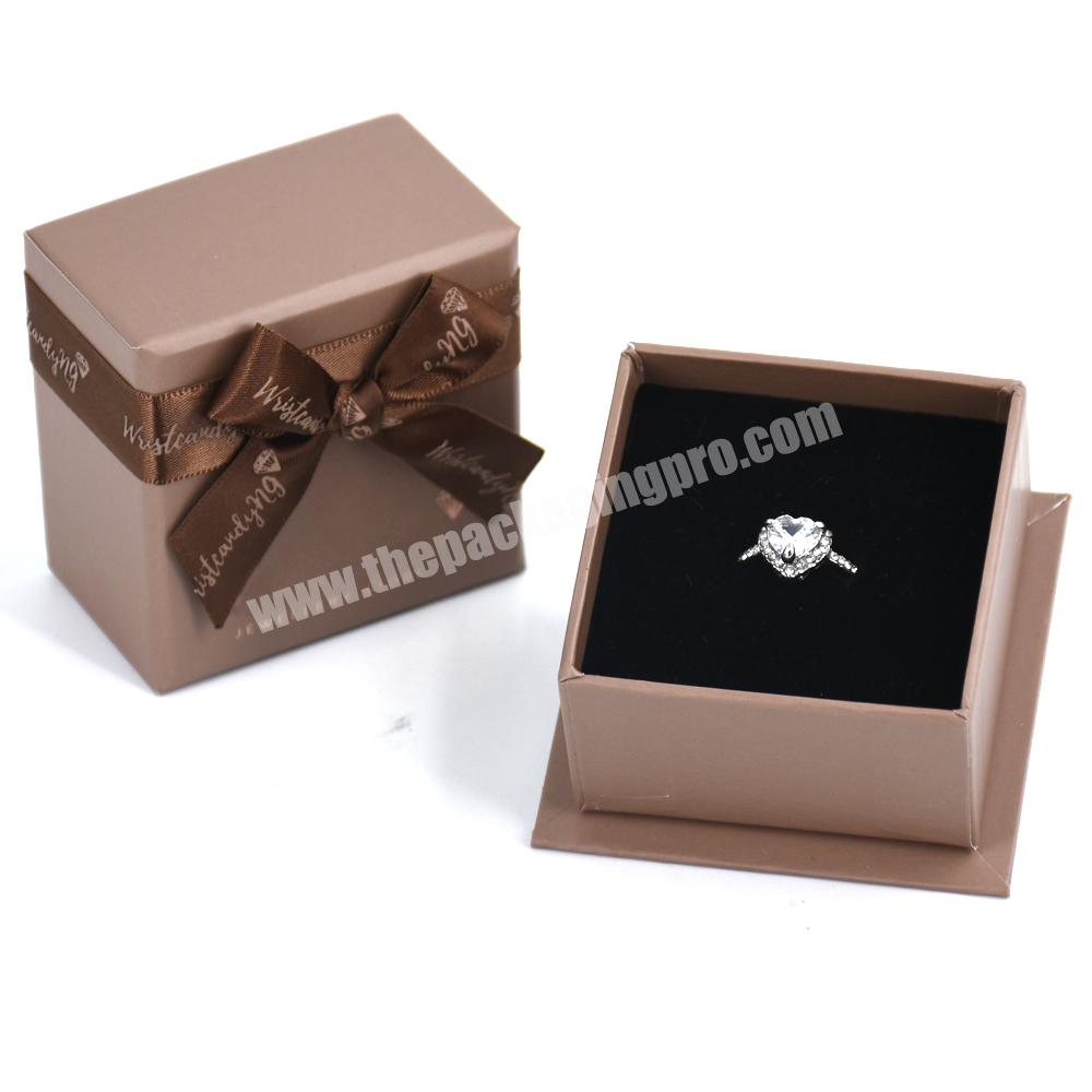 Personalized velvet ring jewelry box packaging set necklace ring packaging jewelry box with pouch custom logo jewelry velvet box