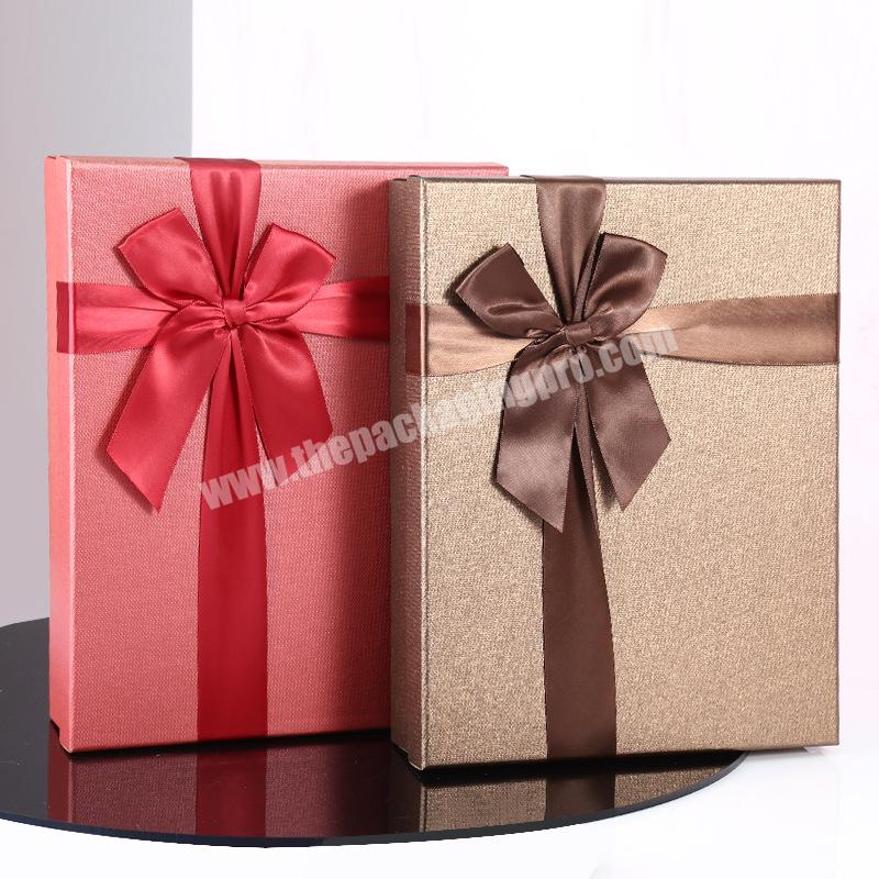 Recycled Custom Logo Luxury Matte Rigid Gift magnetic lid Box Cardboard Paper Box Folding box For Garments Clothing