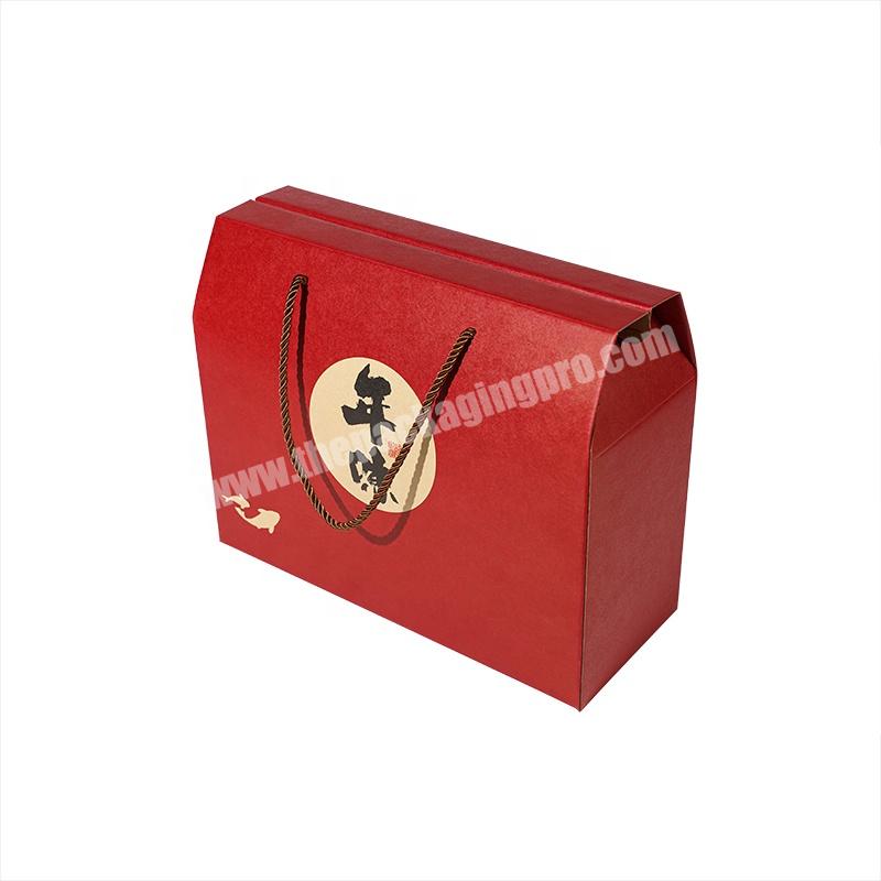 Retail luxury Christmas New Year wedding anniversary birthday corrugated gift packaging box with handle