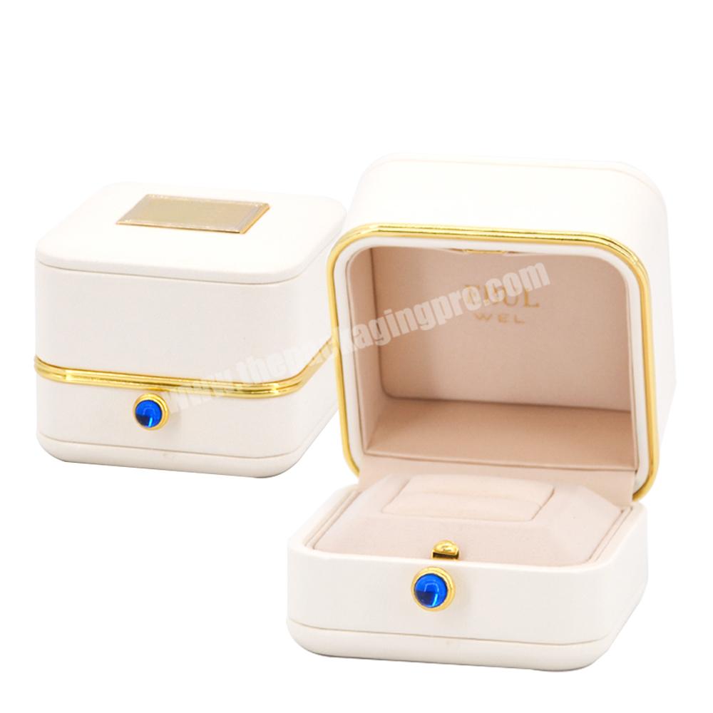 White leather packaging eco friendly modern jewelry gift set boxes custom  with logo small magnetic display